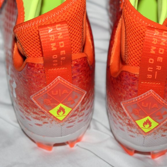 Under Armour Spotlight Lux MC 2.0 Football Cleats 3026576-800 Size 9 - Picture 2 of 5